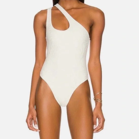 L*SPACE Phoebe Textured One Piece Swimsuit in Cream SZ 6 NWT - Picture 1 of 5